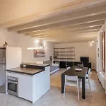 Trilocale Rua Sovera 85 - F&l Aparment * Brescia