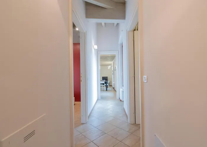 Trilocale Rua Sovera 85 - F&l Aparment Апартаменты *