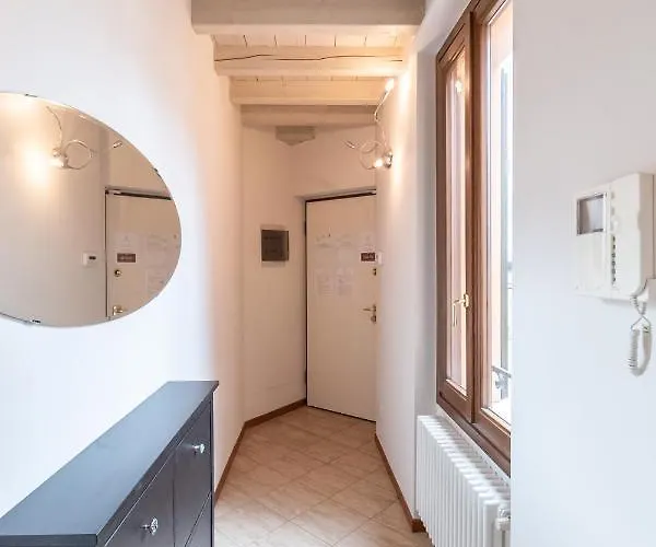 Апартаменты Trilocale Rua Sovera 85 - F&l Aparment Брешия