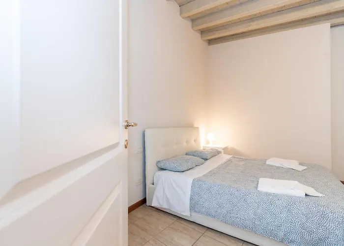 Trilocale Rua Sovera 85 - F&l Aparment Брешия