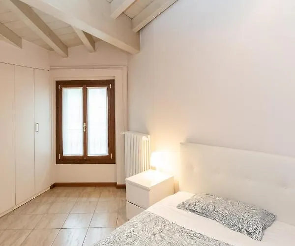 Trilocale Rua Sovera 85 - F&l Aparment Брешия